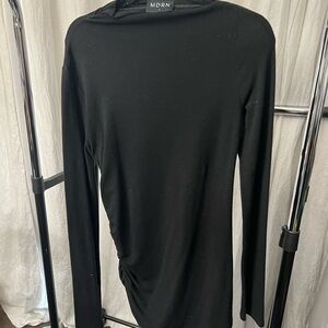 MDRN Black Long Sleeve Top